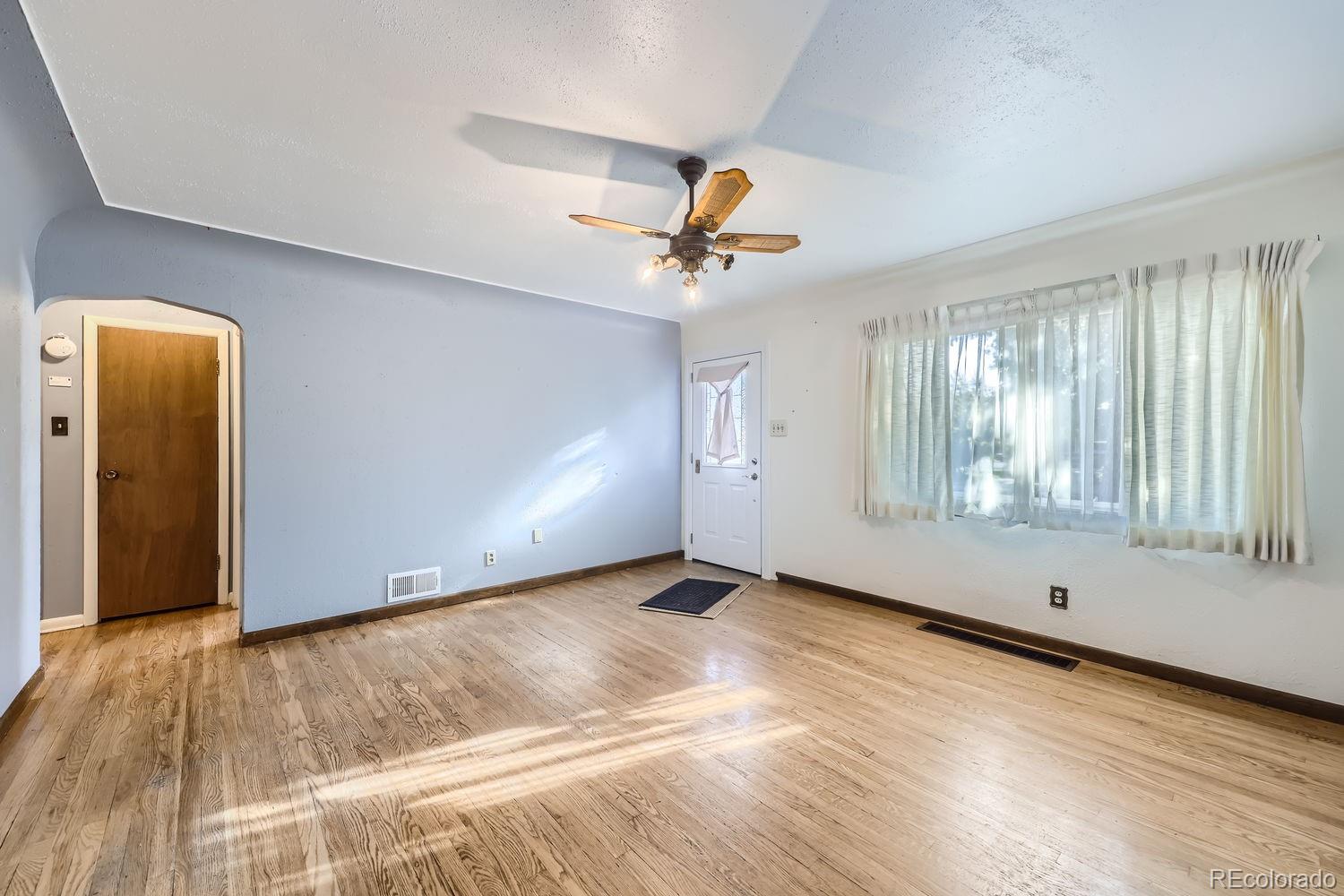 MLS Image #3 for 1301 s zenobia street,denver, Colorado