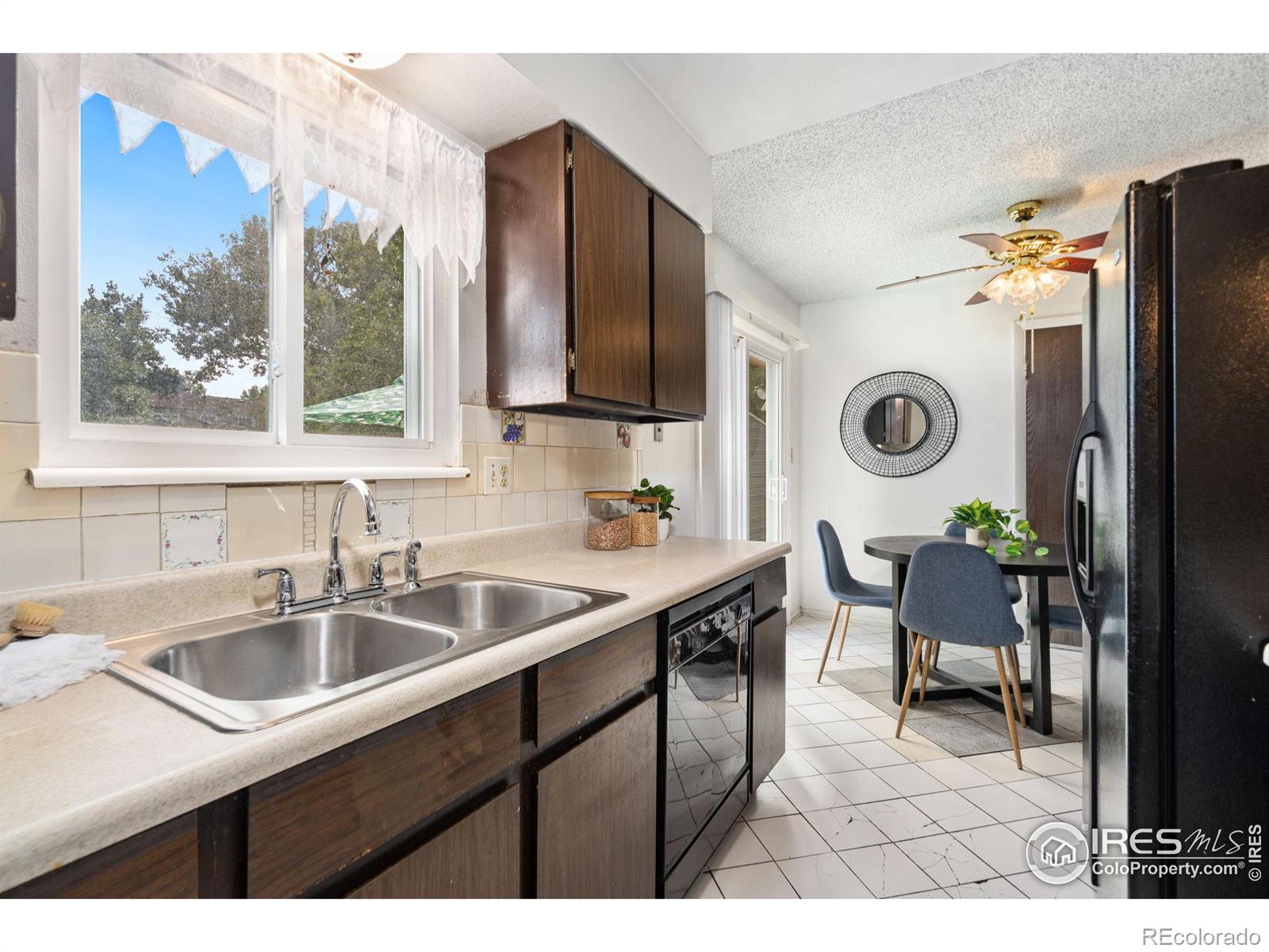 MLS Image #10 for 217  gary drive,fort collins, Colorado