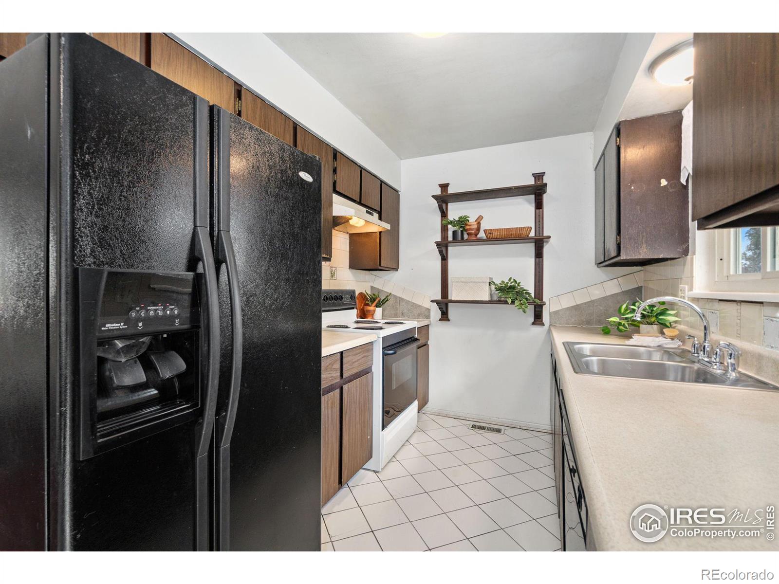 MLS Image #9 for 217  gary drive,fort collins, Colorado