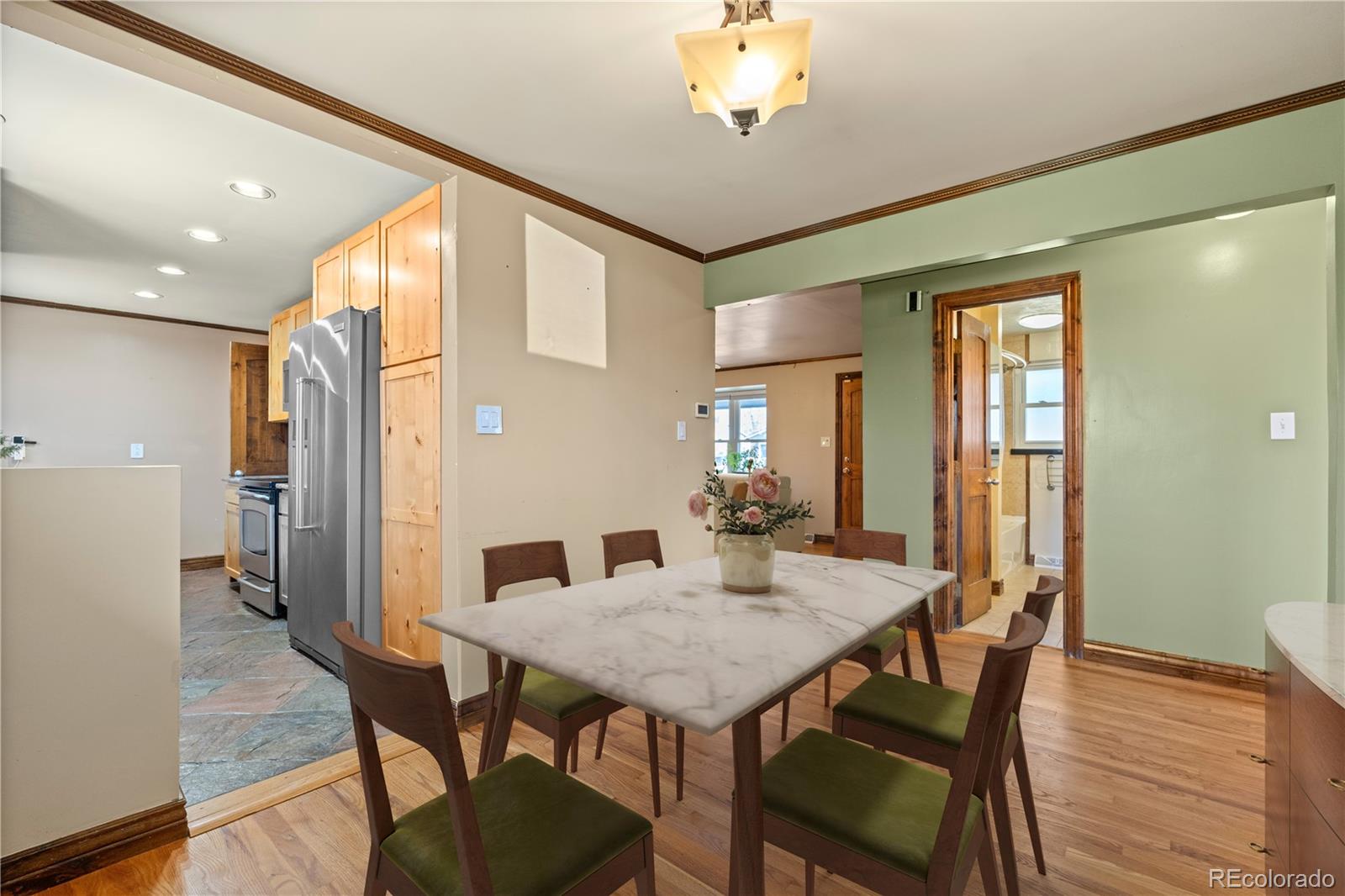 MLS Image #12 for 1363 s niagara street,denver, Colorado