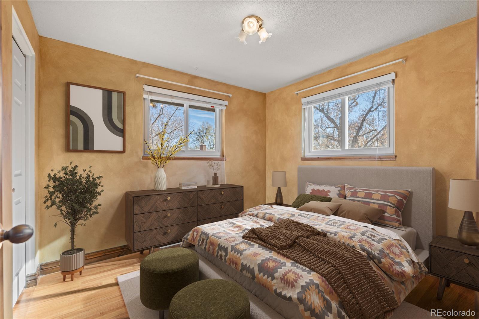 MLS Image #19 for 1363 s niagara street,denver, Colorado