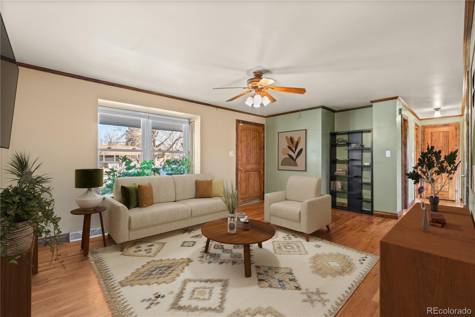 MLS Image #6 for 1363 s niagara street,denver, Colorado