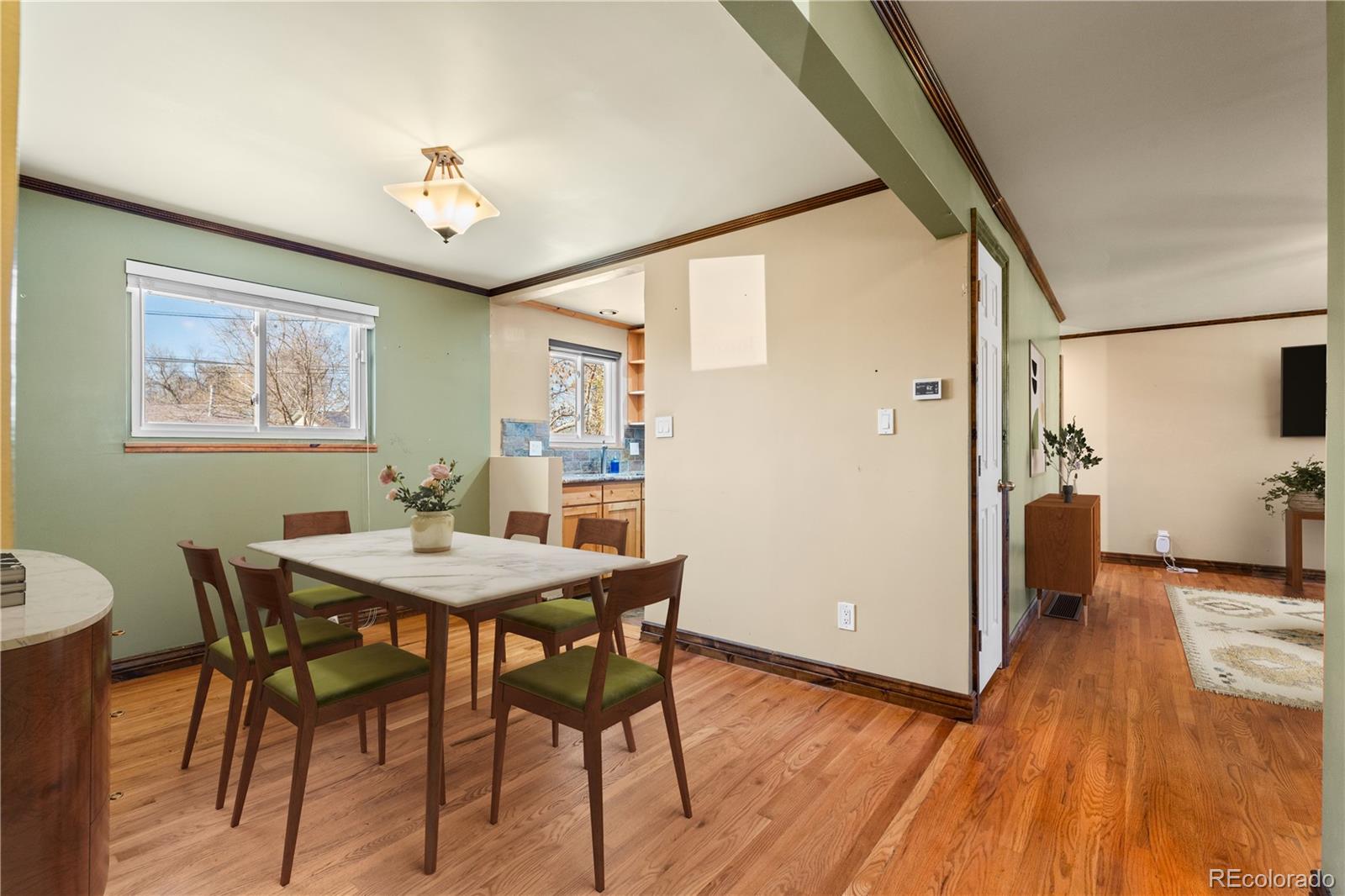 MLS Image #9 for 1363 s niagara street,denver, Colorado