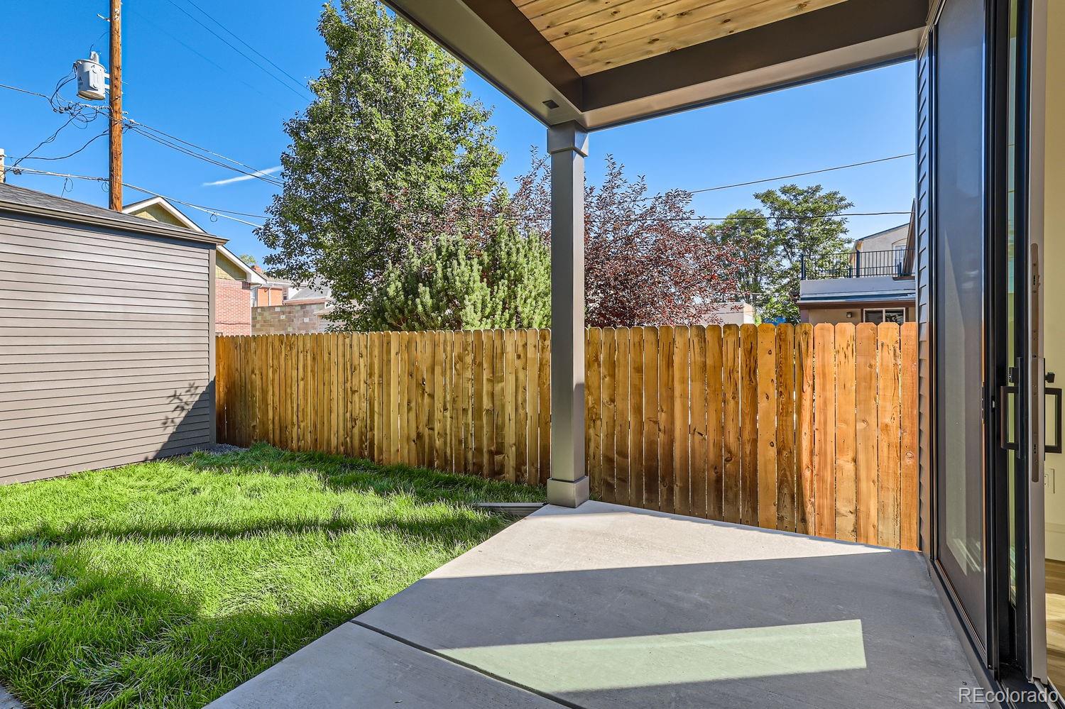 MLS Image #21 for 3021  california street,denver, Colorado