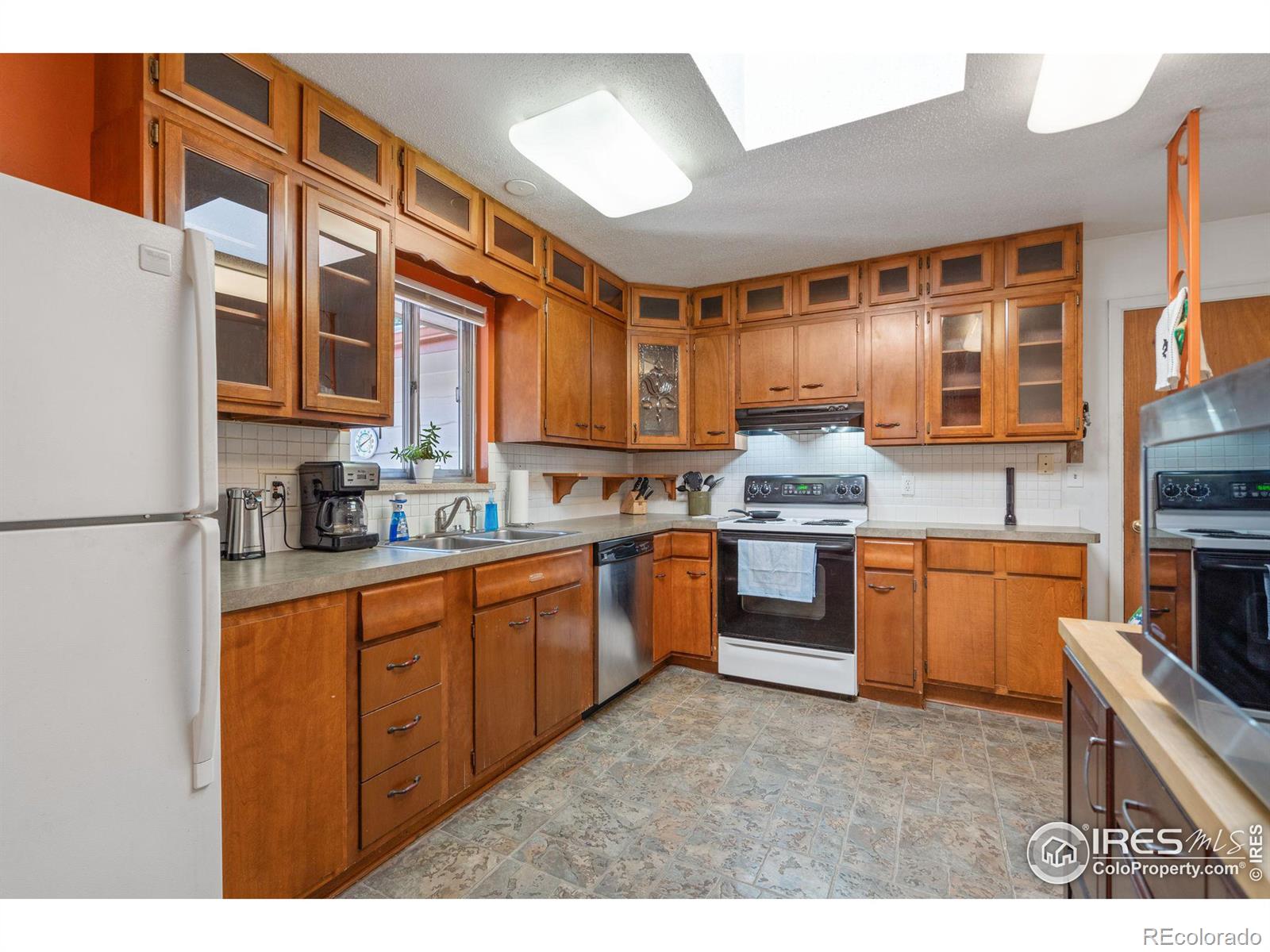 MLS Image #8 for 1902  24th ave ct,greeley, Colorado