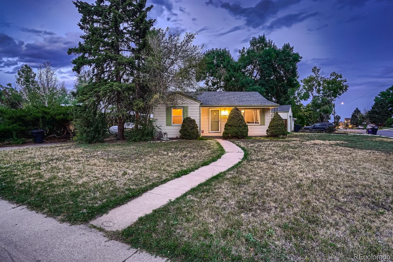 MLS Image #2 for 2786 s hooker street,denver, Colorado