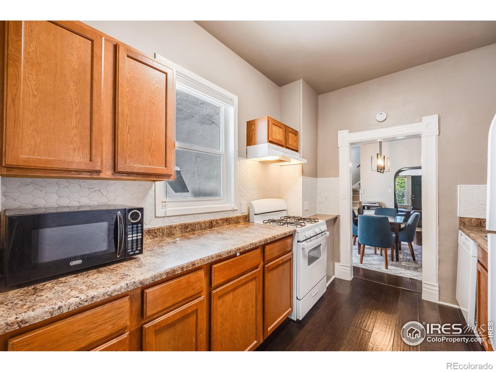 MLS Image #6 for 3012  california street,denver, Colorado