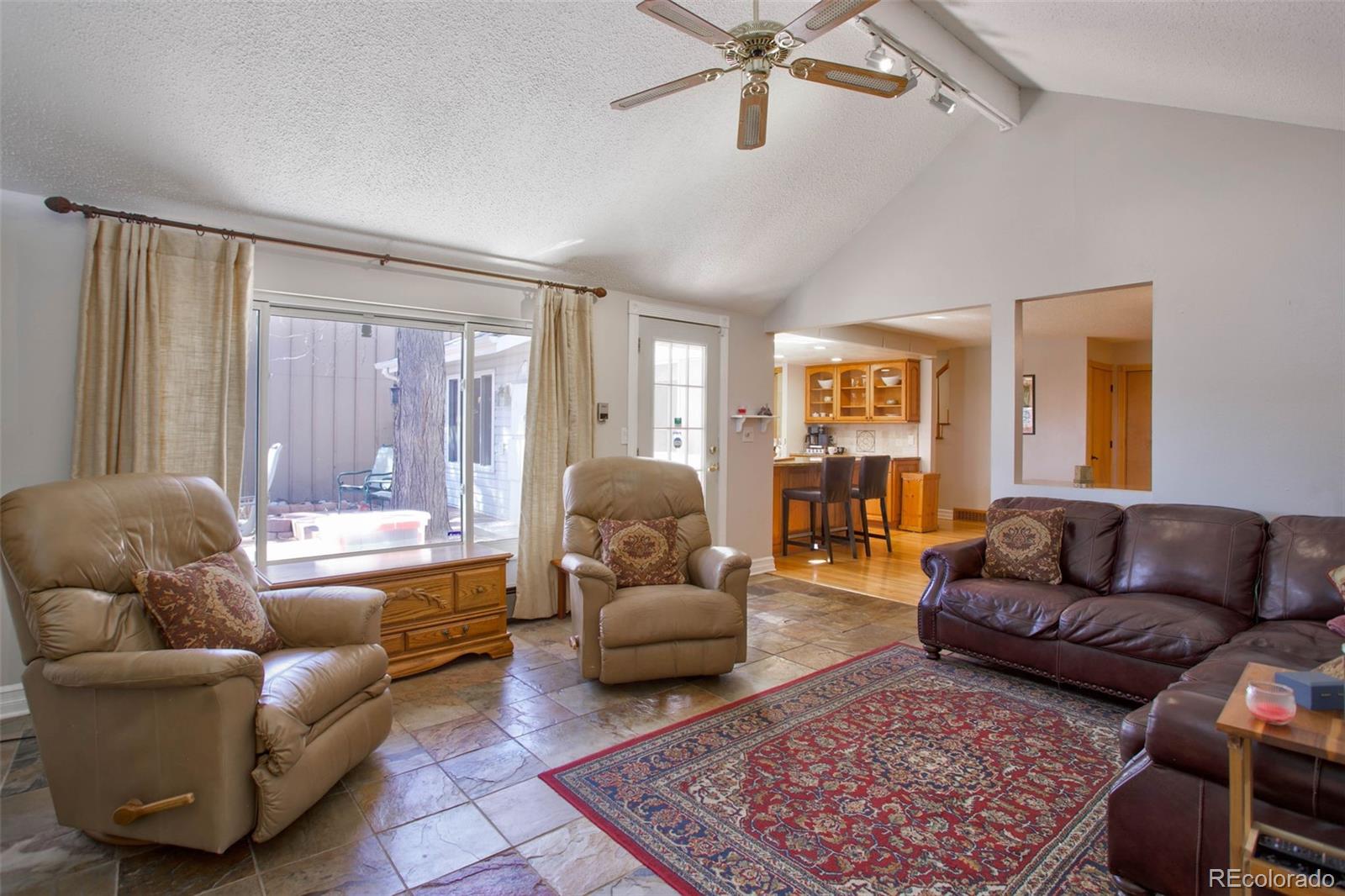 MLS Image #6 for 12644 e bates circle,aurora, Colorado