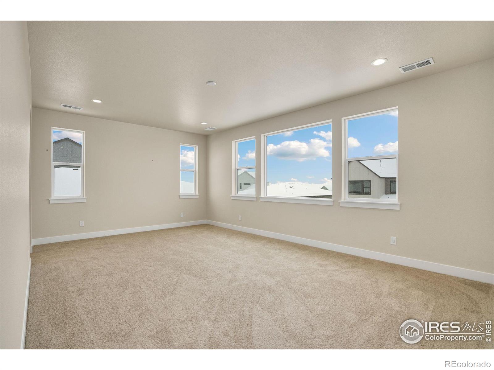 MLS Image #11 for 1718  lucent court,windsor, Colorado