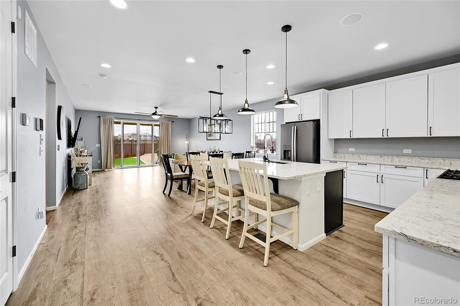 MLS Image #11 for 284 s titus street,aurora, Colorado