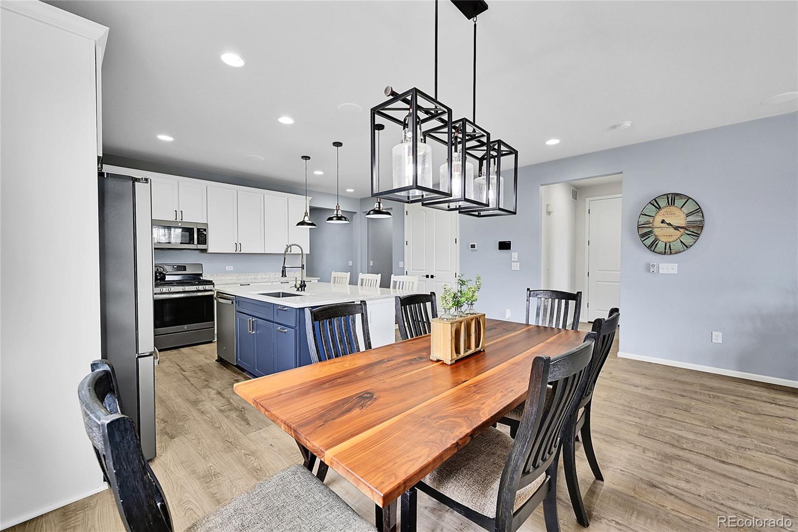 MLS Image #18 for 284 s titus street,aurora, Colorado