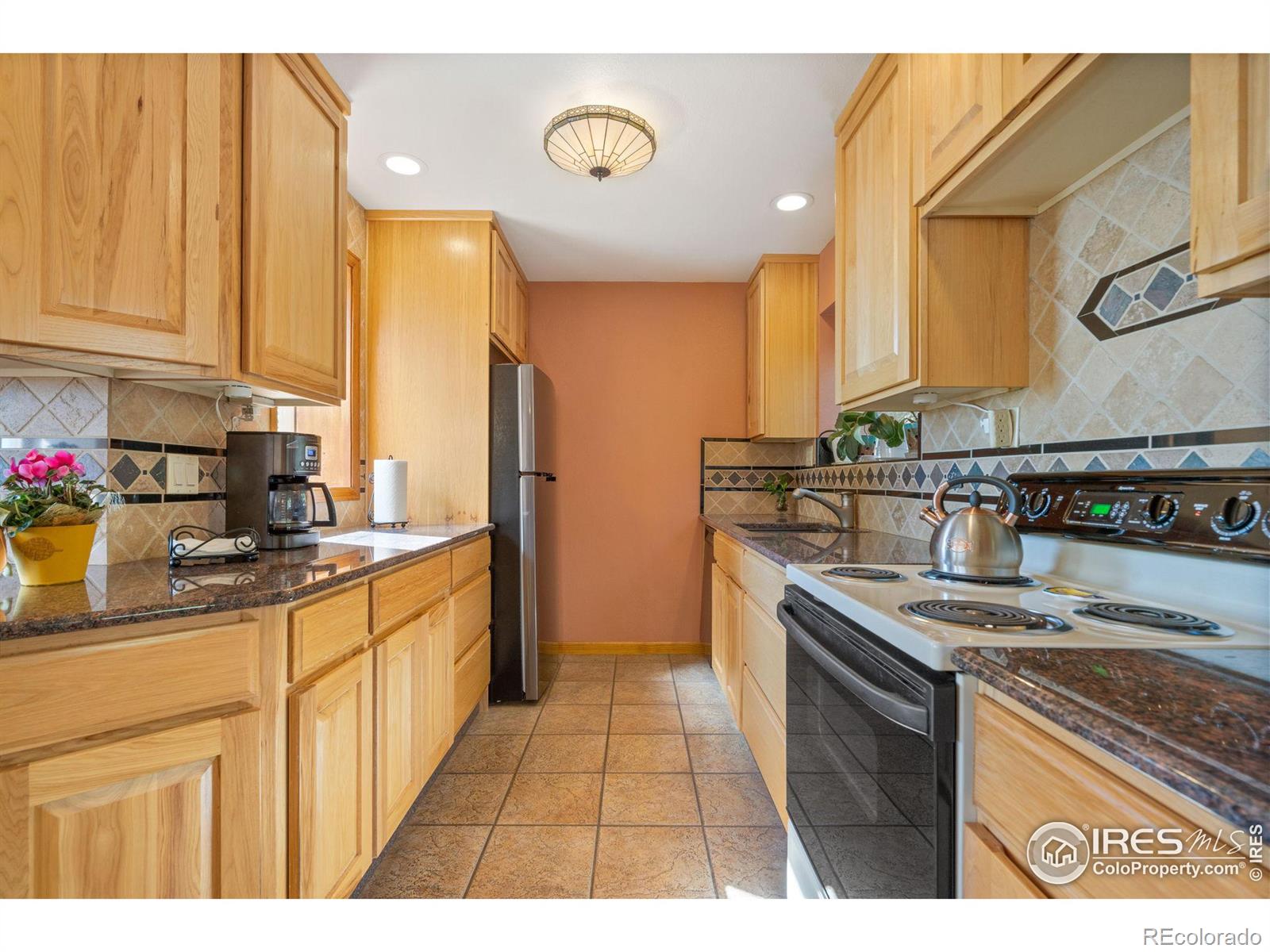 MLS Image #13 for 1605  cliff side drive,loveland, Colorado