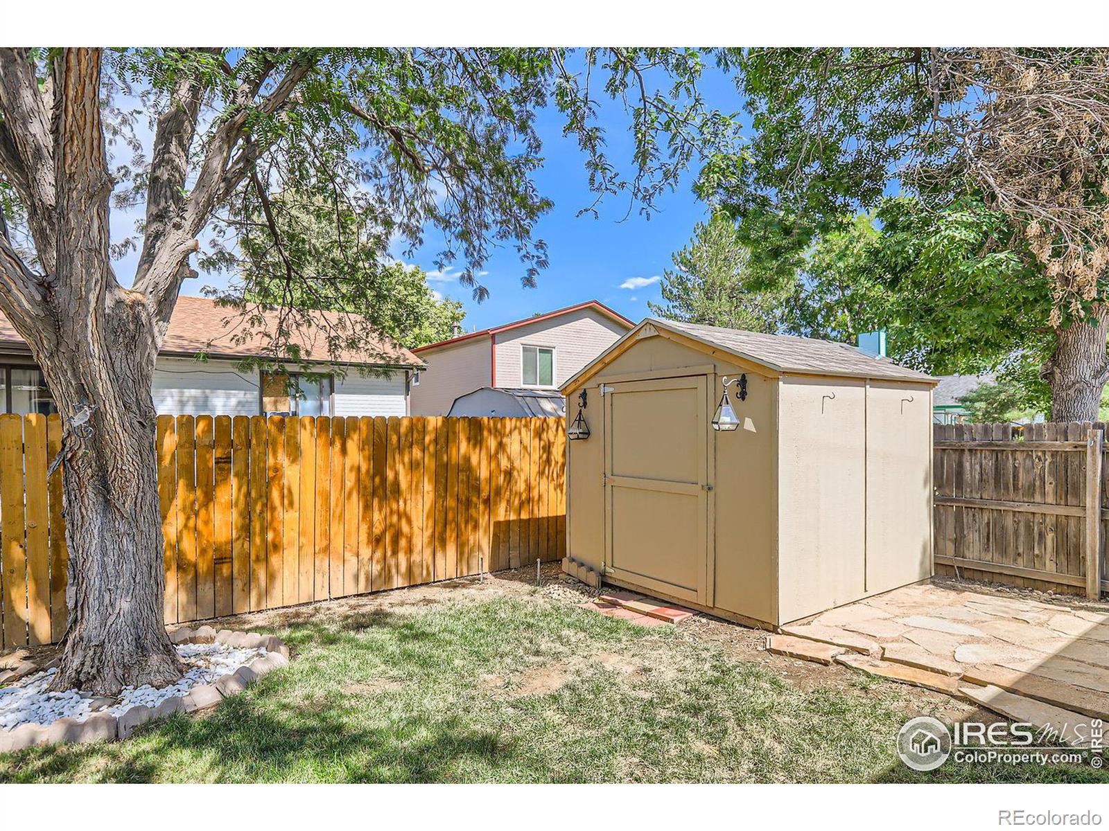 MLS Image #26 for 830  holmes place,berthoud, Colorado