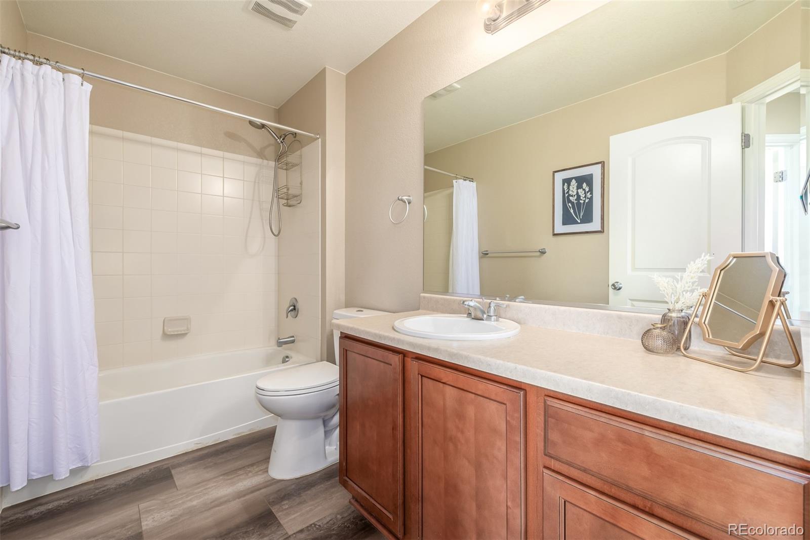 MLS Image #19 for 1524  harpendon court,windsor, Colorado