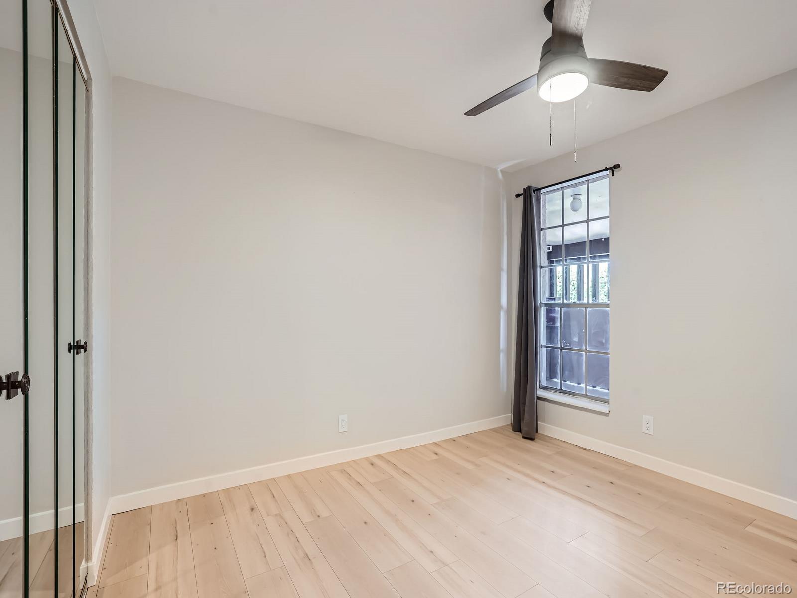 MLS Image #16 for 865 s quebec street,denver, Colorado