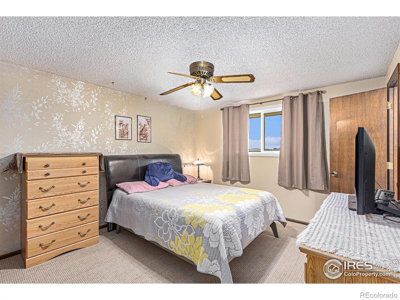 MLS Image #12 for 1608 s del norte avenue,loveland, Colorado