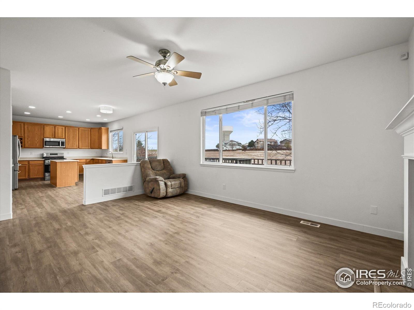 MLS Image #16 for 4625  wildgrass place,dacono, Colorado
