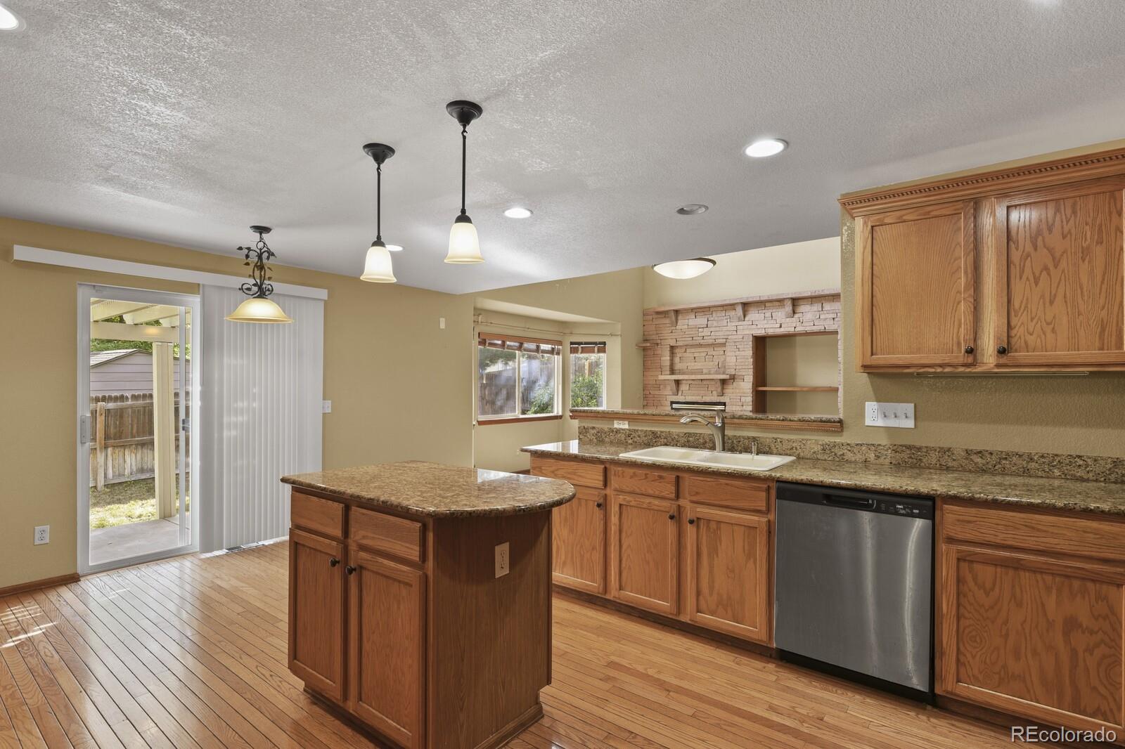 MLS Image #5 for 5246 s ukraine street,aurora, Colorado