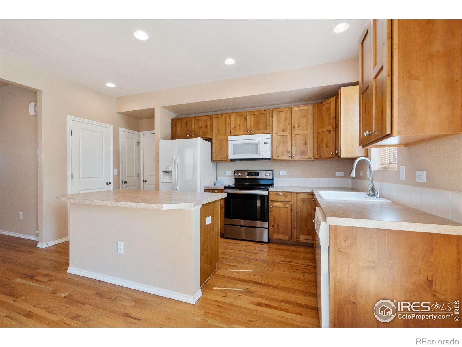 MLS Image #5 for 345  bannock street,fort collins, Colorado