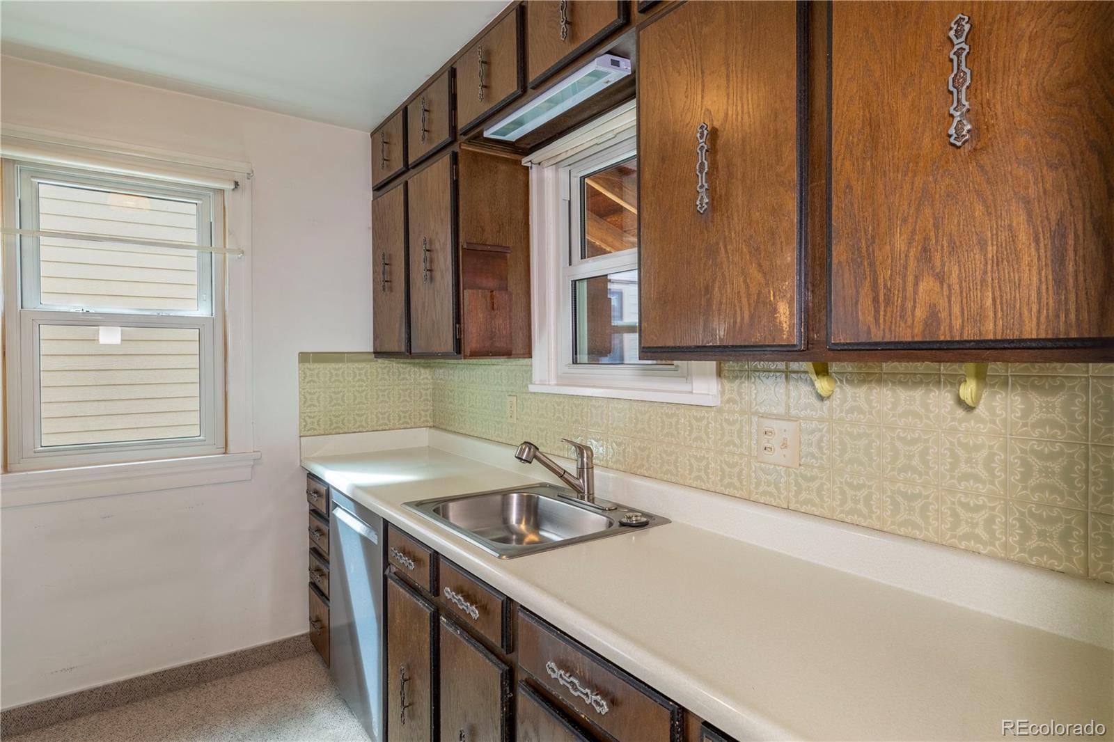 MLS Image #8 for 2665 s lafayette street,denver, Colorado