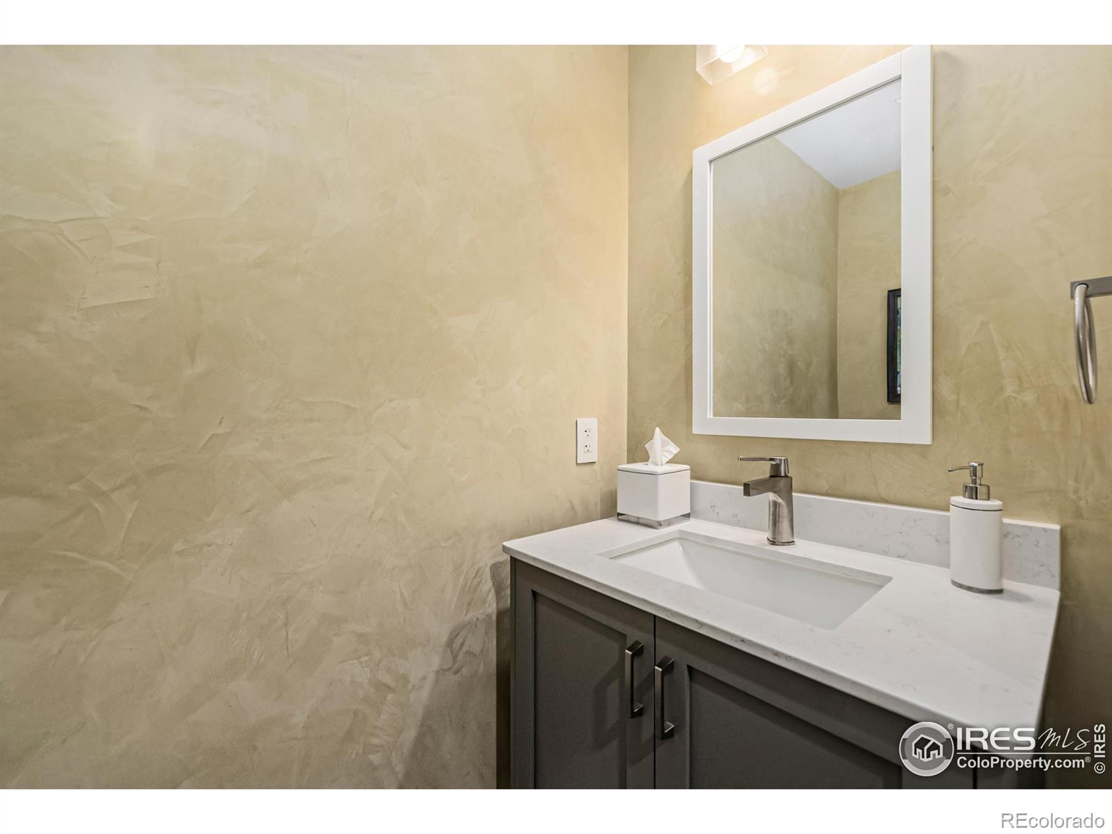 MLS Image #11 for 221 e mountain avenue,fort collins, Colorado