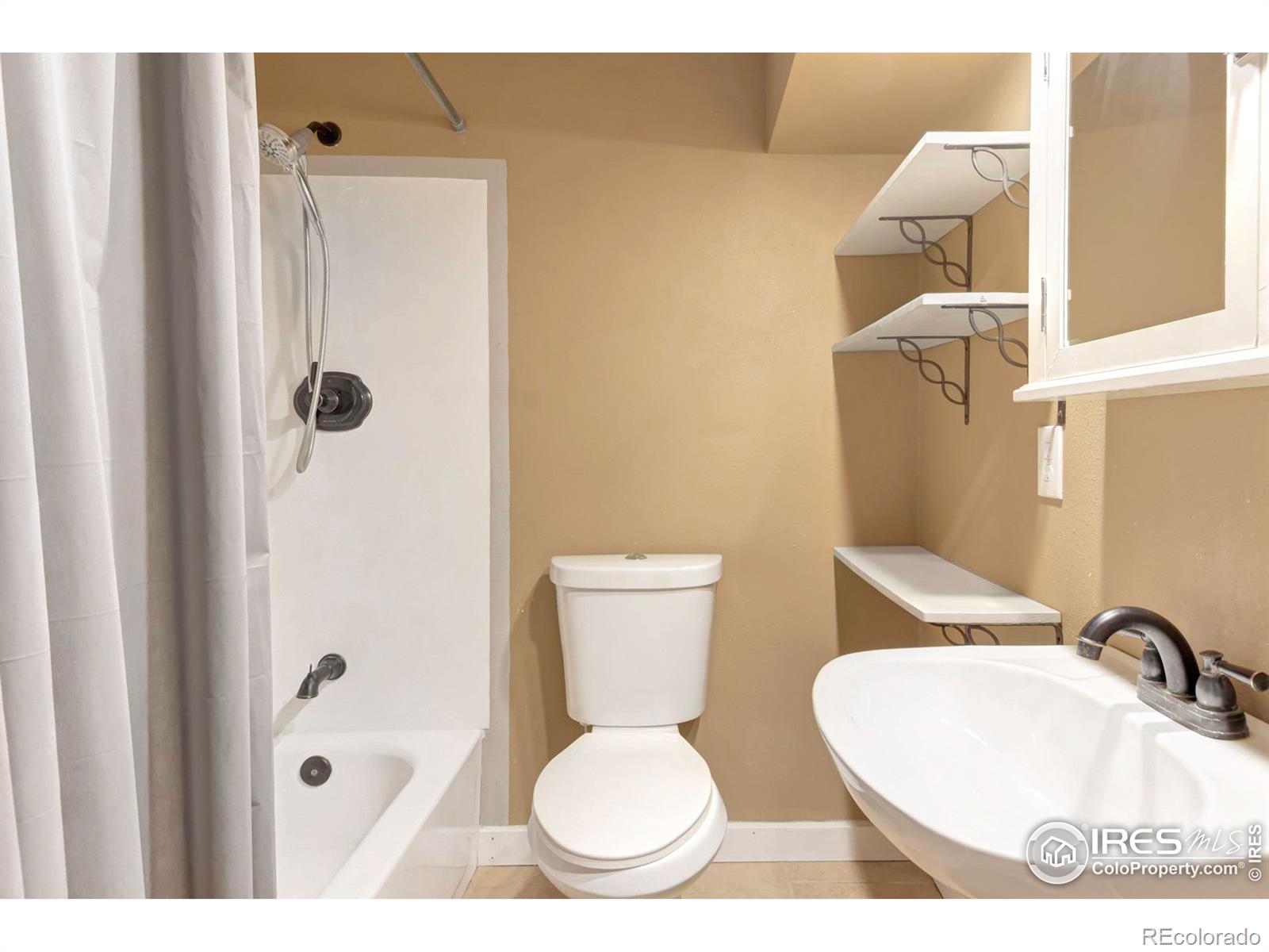 MLS Image #30 for 746  goss drive,longmont, Colorado