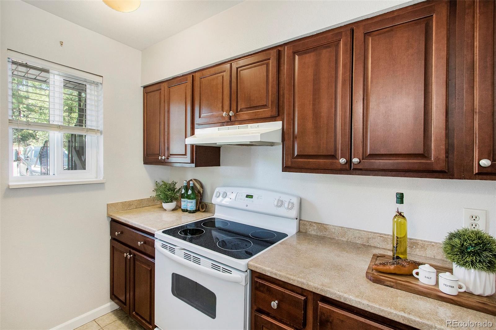 MLS Image #7 for 1705  heatheridge road,fort collins, Colorado