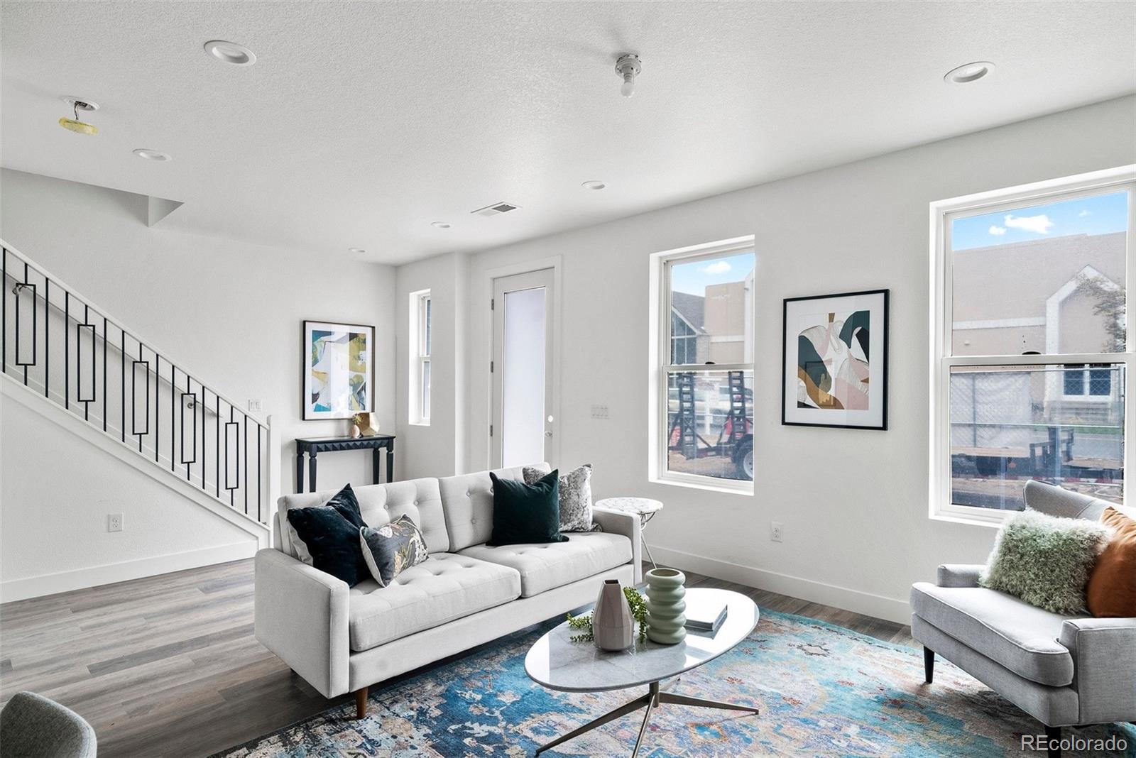 MLS Image #4 for 6967 e lowry boulevard,denver, Colorado