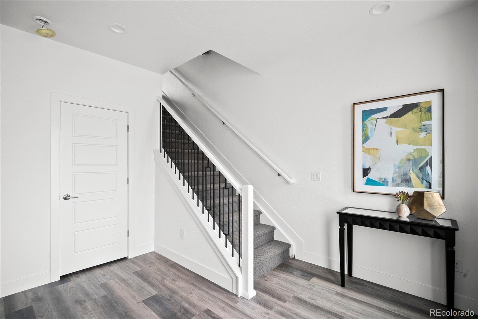 MLS Image #5 for 6967 e lowry boulevard,denver, Colorado
