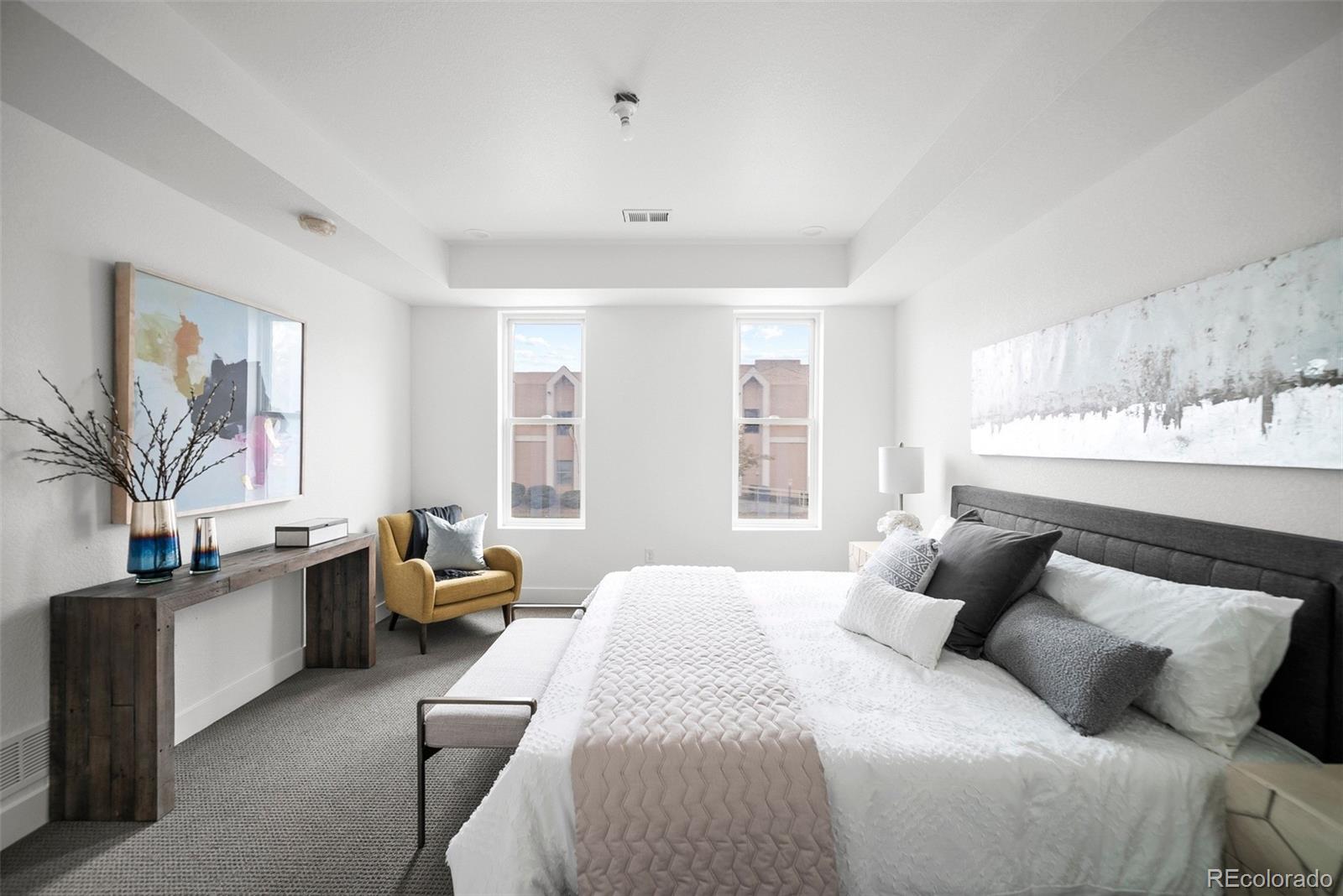 MLS Image #8 for 6967 e lowry boulevard,denver, Colorado