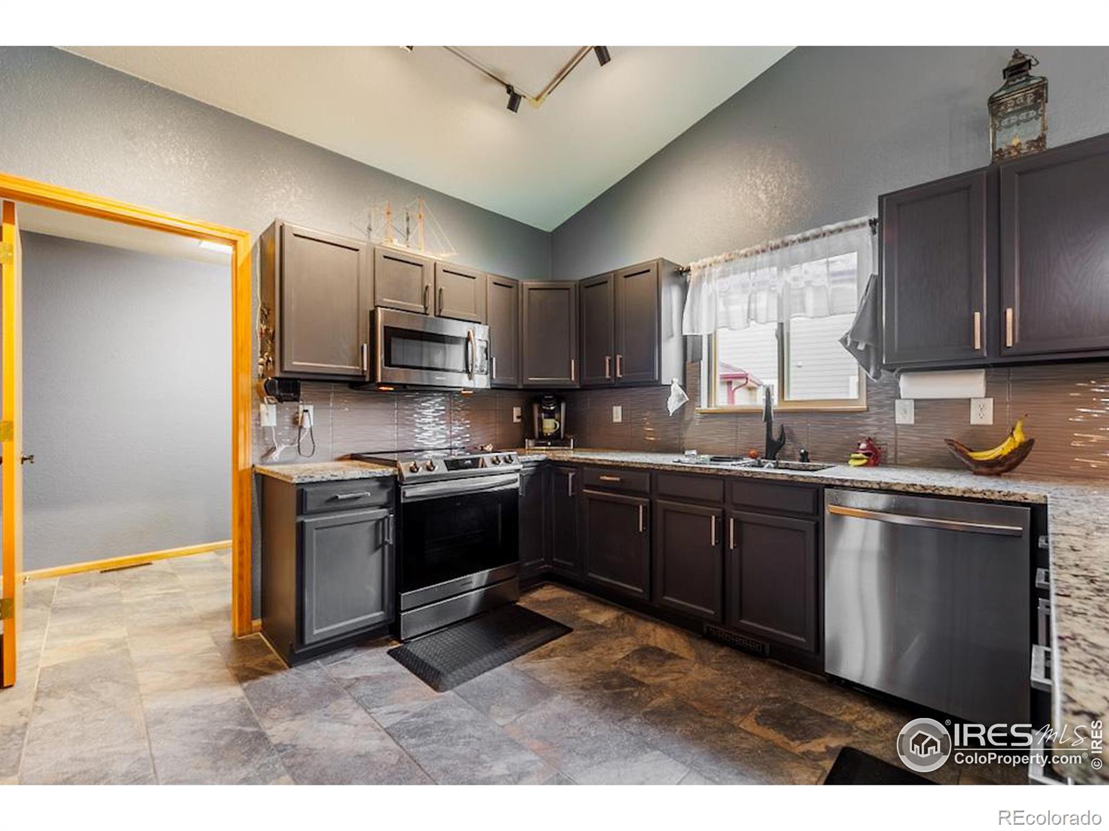 MLS Image #6 for 609  hemlock drive,windsor, Colorado