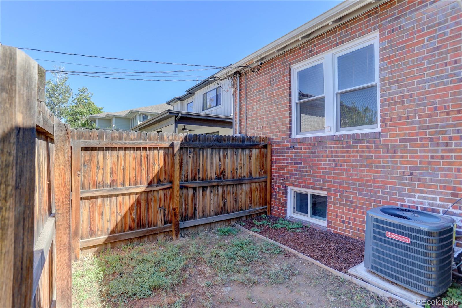 MLS Image #21 for 1279 s sherman street,denver, Colorado