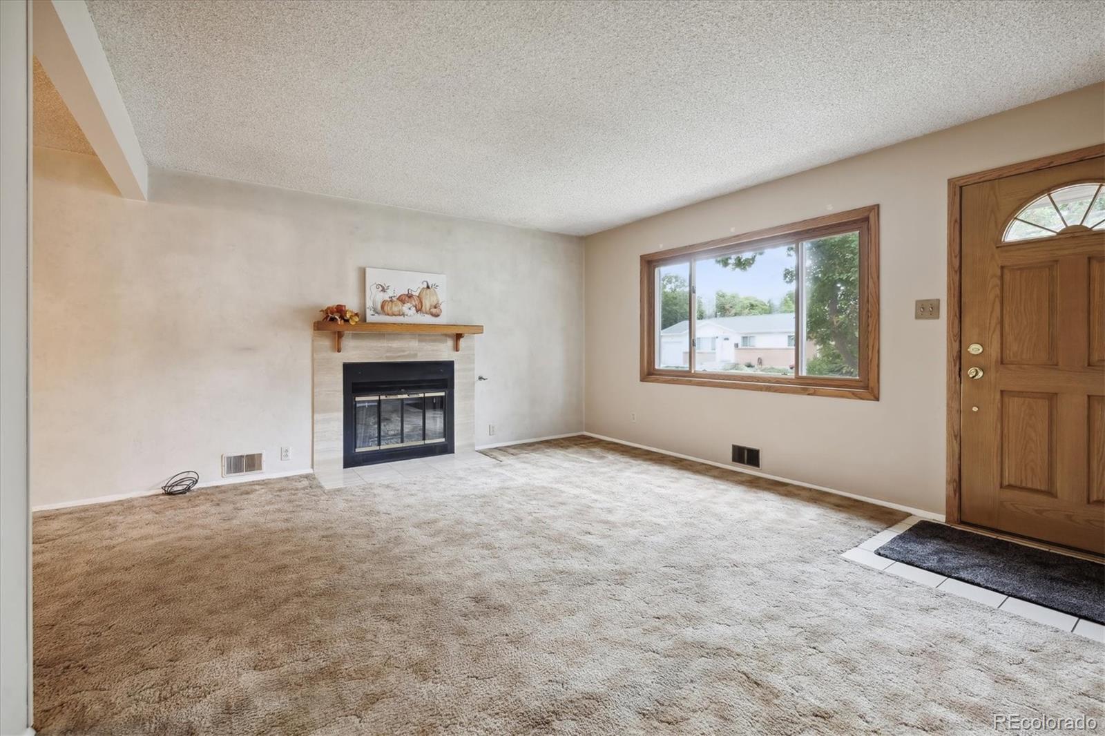 MLS Image #3 for 6737  lee street,arvada, Colorado