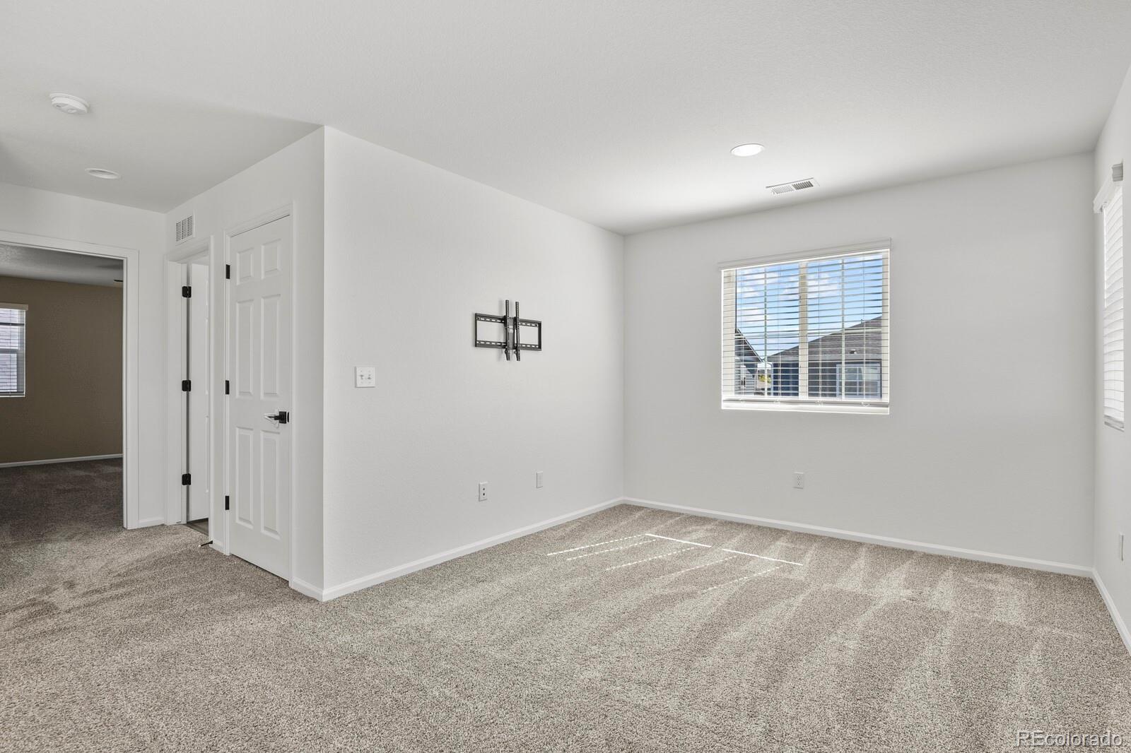 MLS Image #17 for 26842 e byers avenue,aurora, Colorado