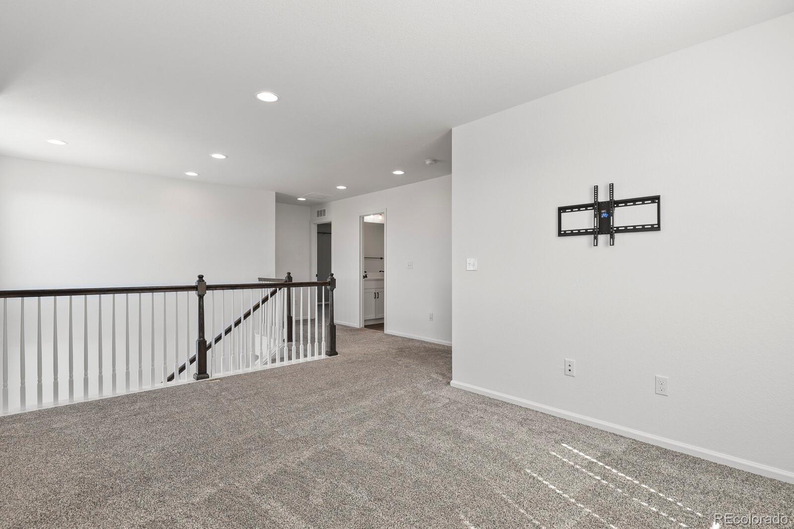 MLS Image #18 for 26842 e byers avenue,aurora, Colorado