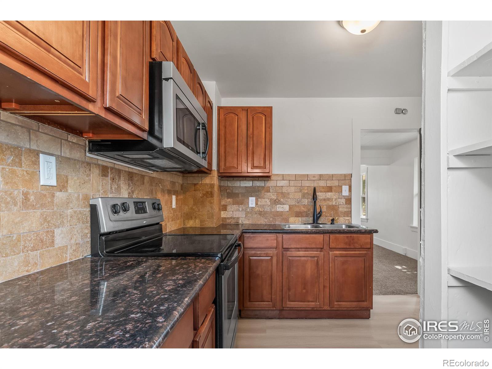 MLS Image #7 for 1327  3rd avenue,greeley, Colorado