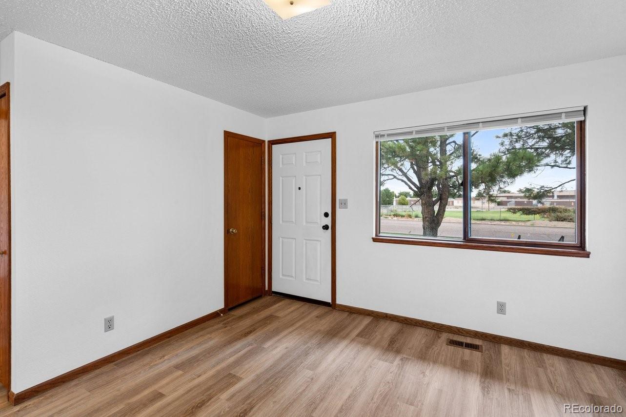 MLS Image #2 for 2102  chautard drive,pueblo, Colorado