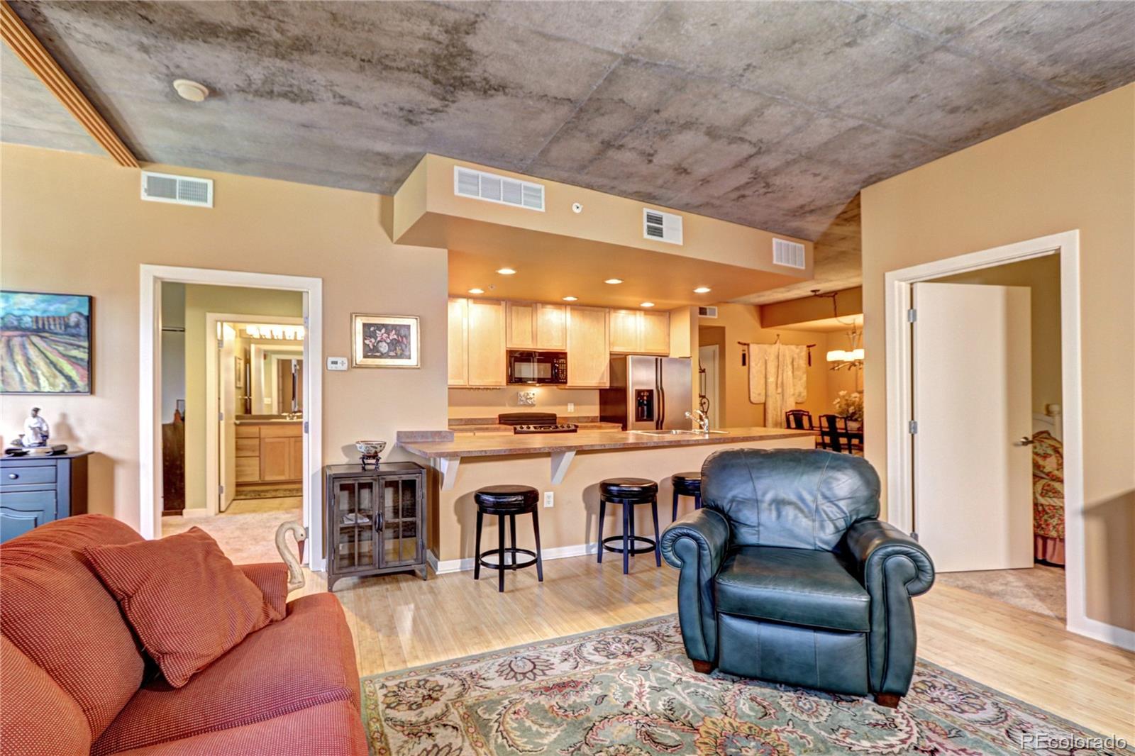 MLS Image #11 for 275 s harrison street,denver, Colorado