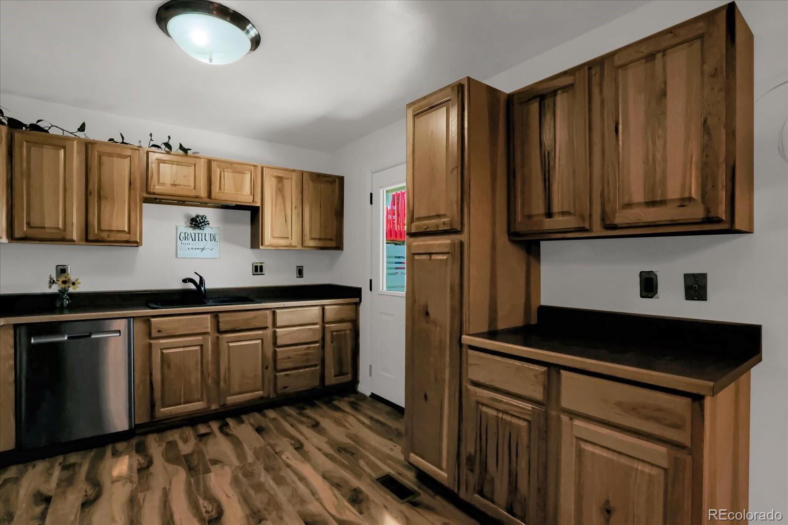 MLS Image #8 for 2137 s xenon st ,lakewood, Colorado