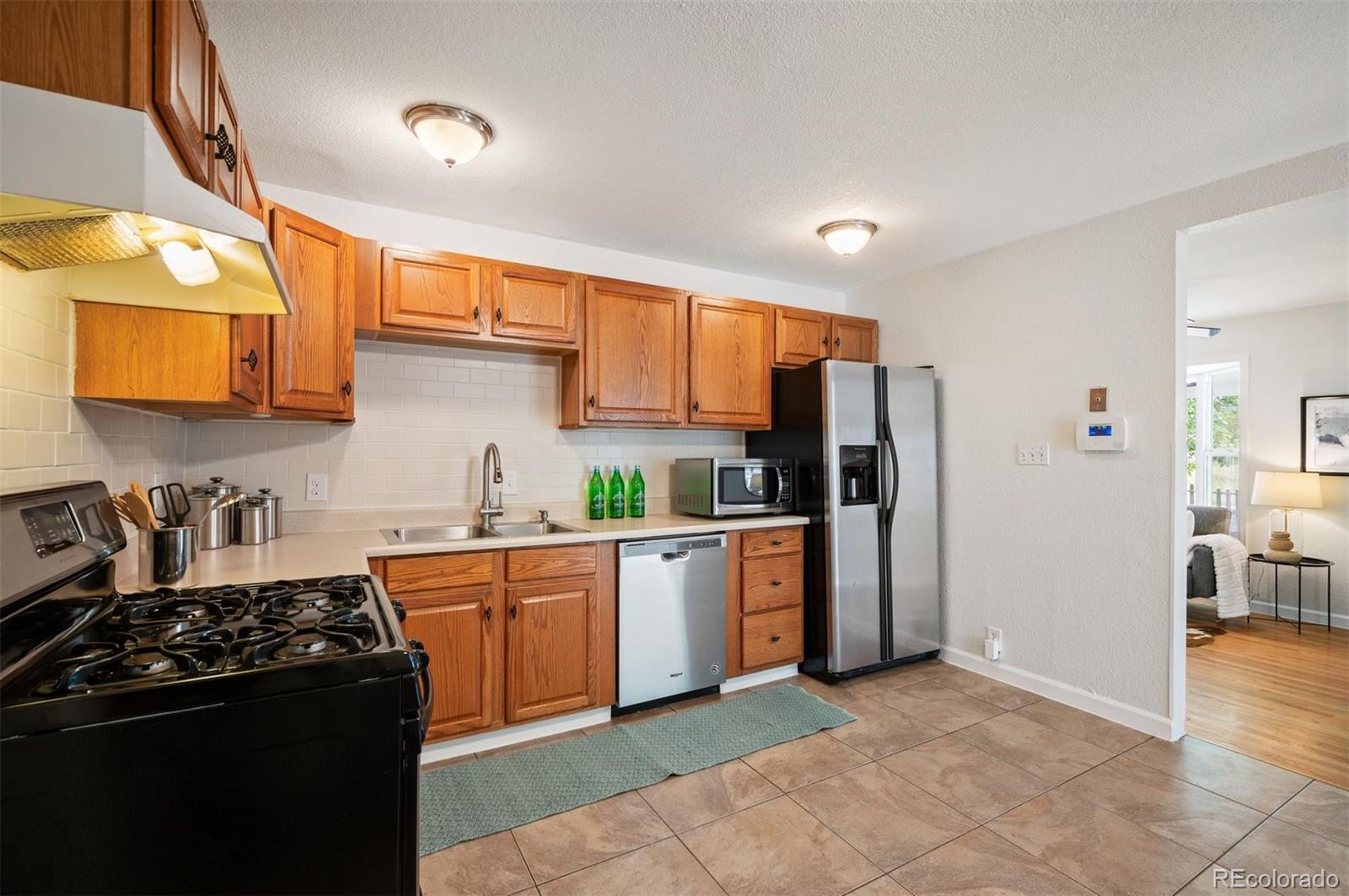 MLS Image #8 for 1171  xanthia street,denver, Colorado