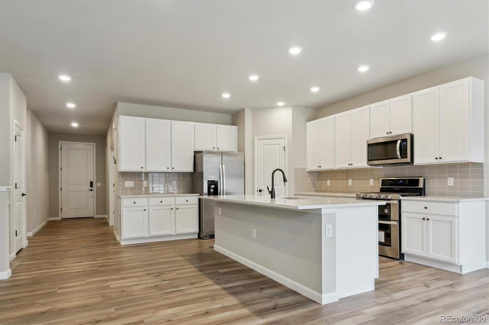 MLS Image #12 for 18308  martinello drive,parker, Colorado