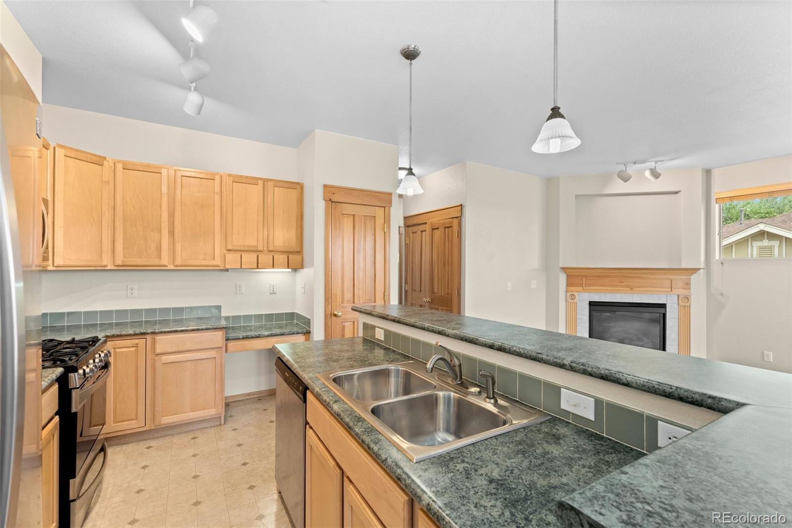 MLS Image #8 for 1633  ames court,lakewood, Colorado