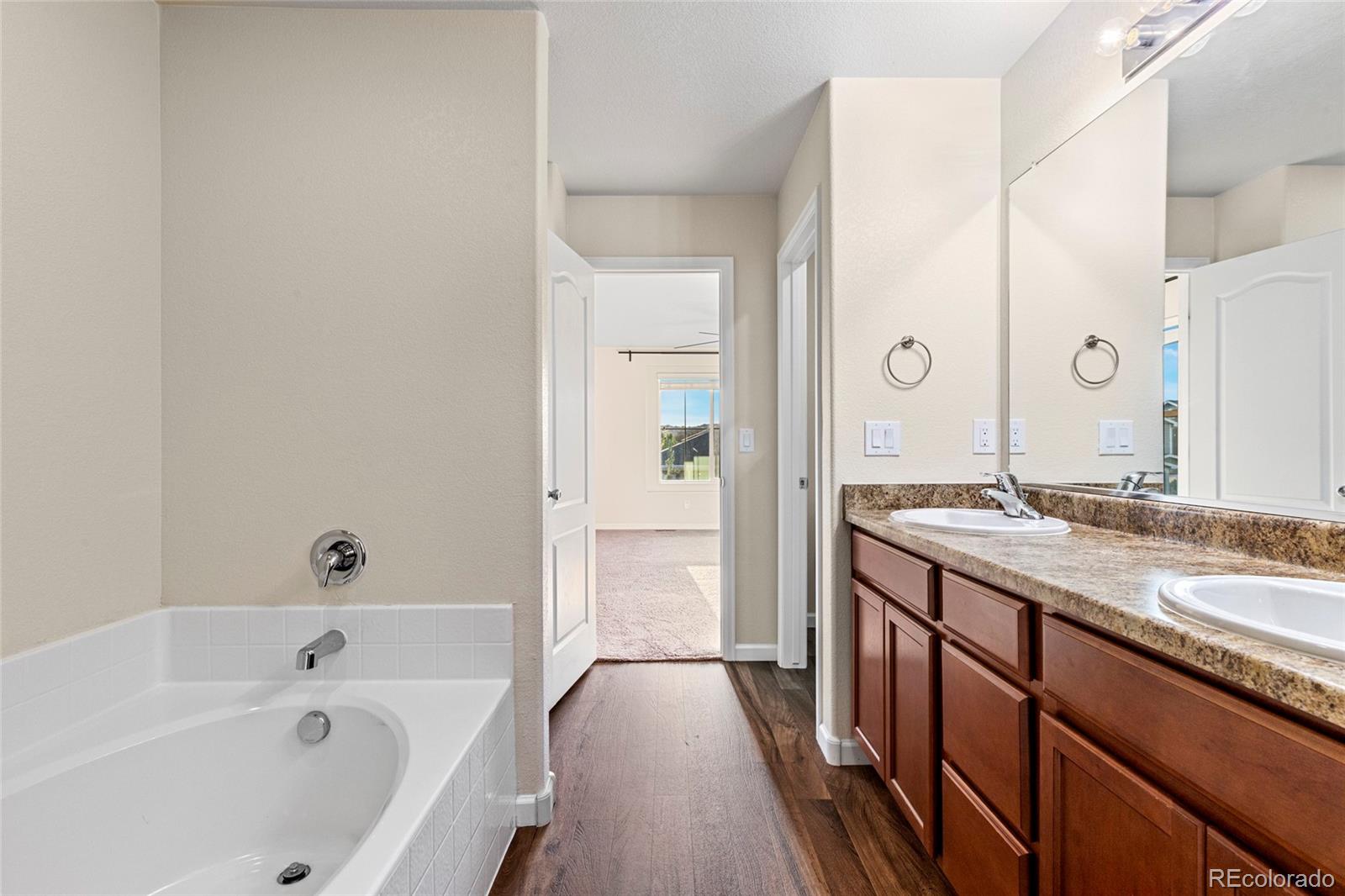 MLS Image #14 for 9574  cherry lane,thornton, Colorado