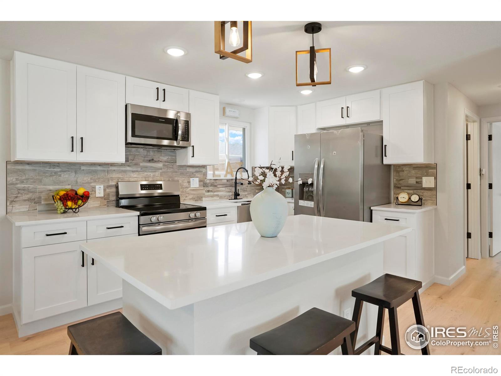 MLS Image #10 for 705  independence drive,longmont, Colorado