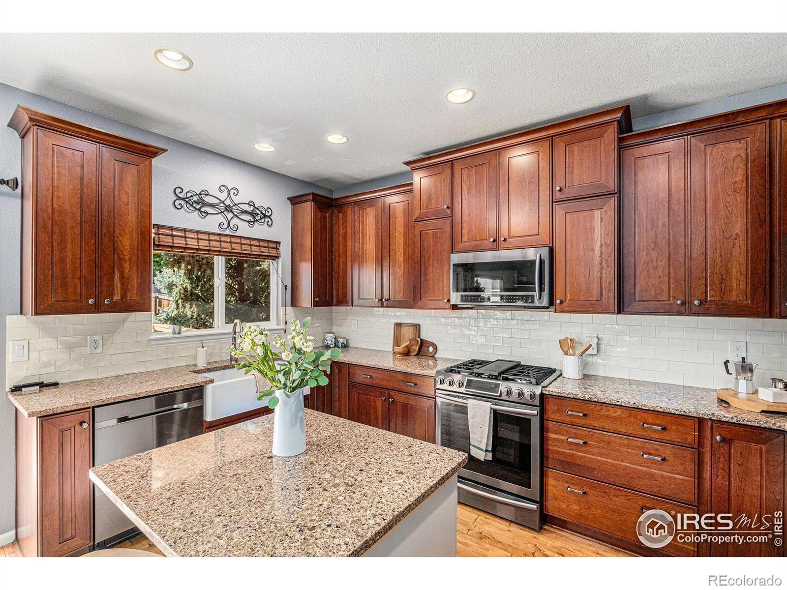 MLS Image #11 for 6945  barbuda drive,fort collins, Colorado