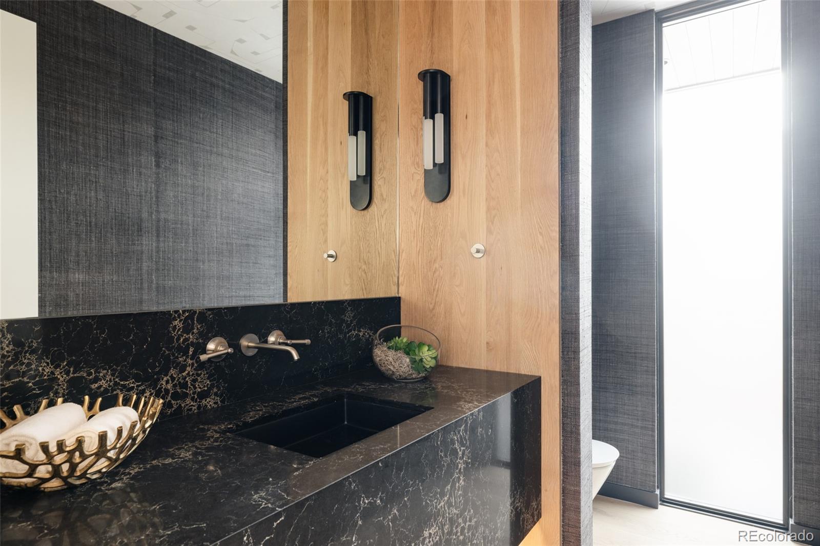 MLS Image #21 for 580 s franklin street,denver, Colorado
