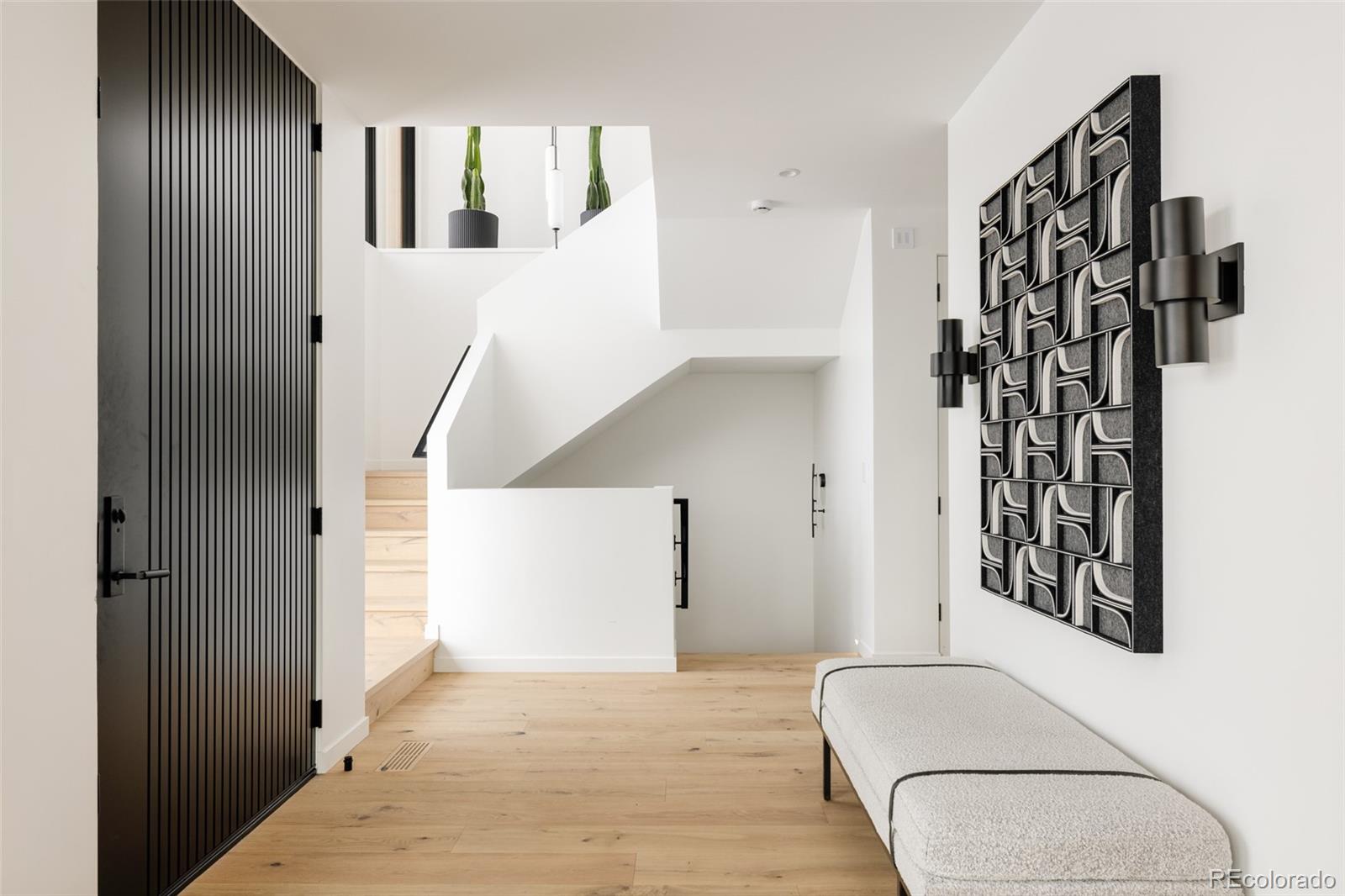 MLS Image #9 for 580 s franklin street,denver, Colorado