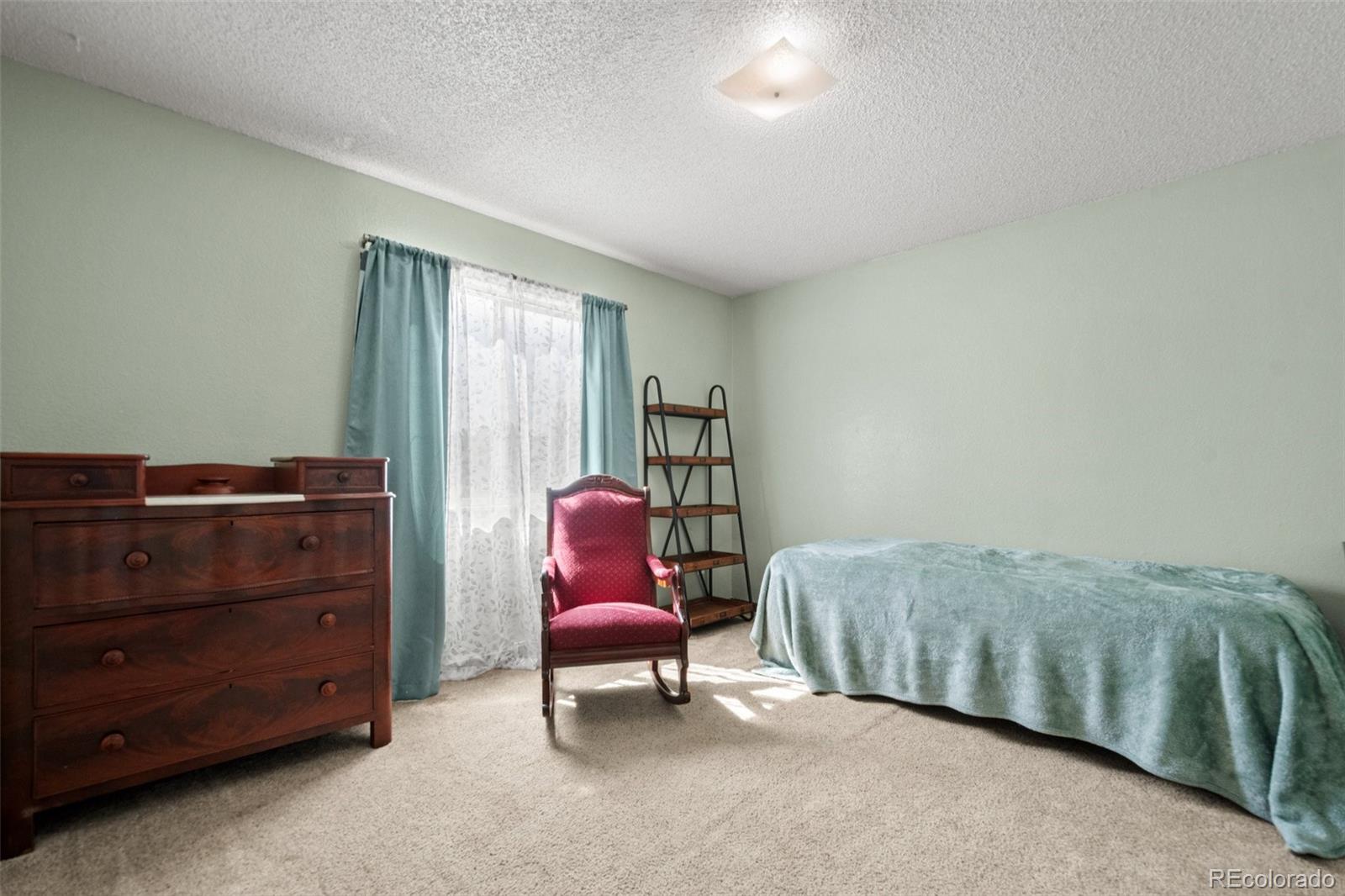 MLS Image #14 for 727  41st avenue court,greeley, Colorado