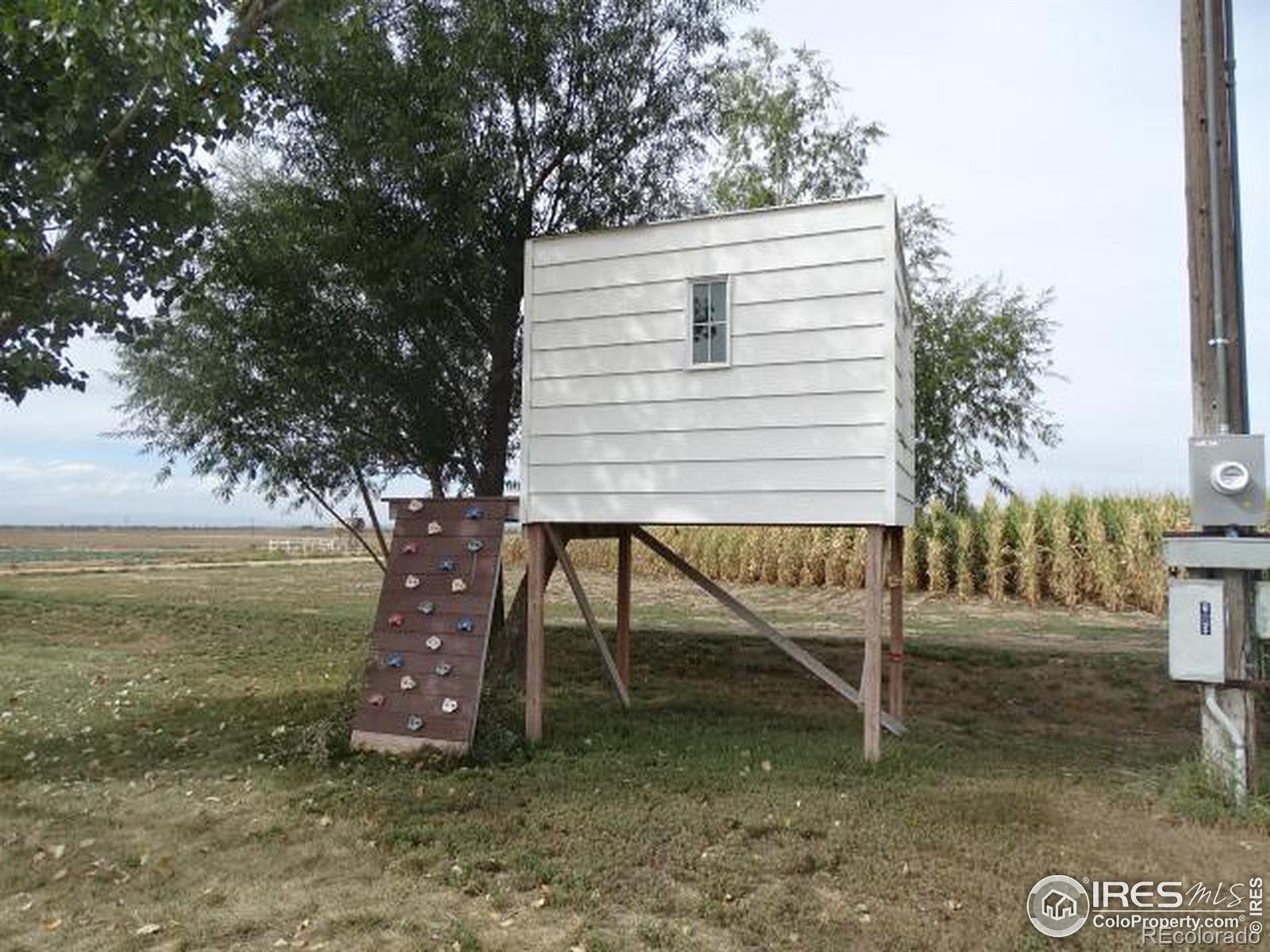 MLS Image #33 for 20300  county road 29 ,platteville, Colorado