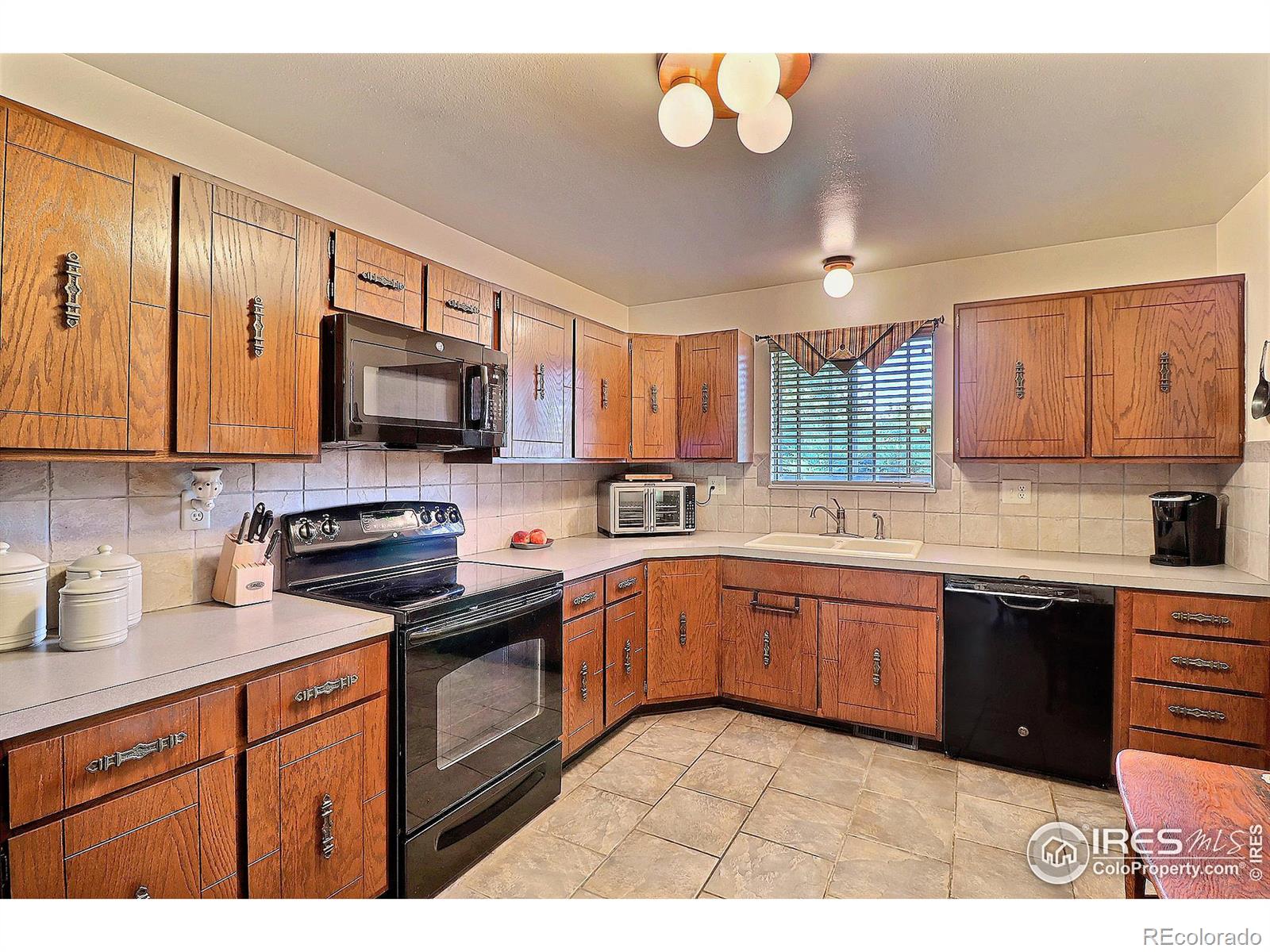 MLS Image #15 for 348 s 6th street,la salle, Colorado